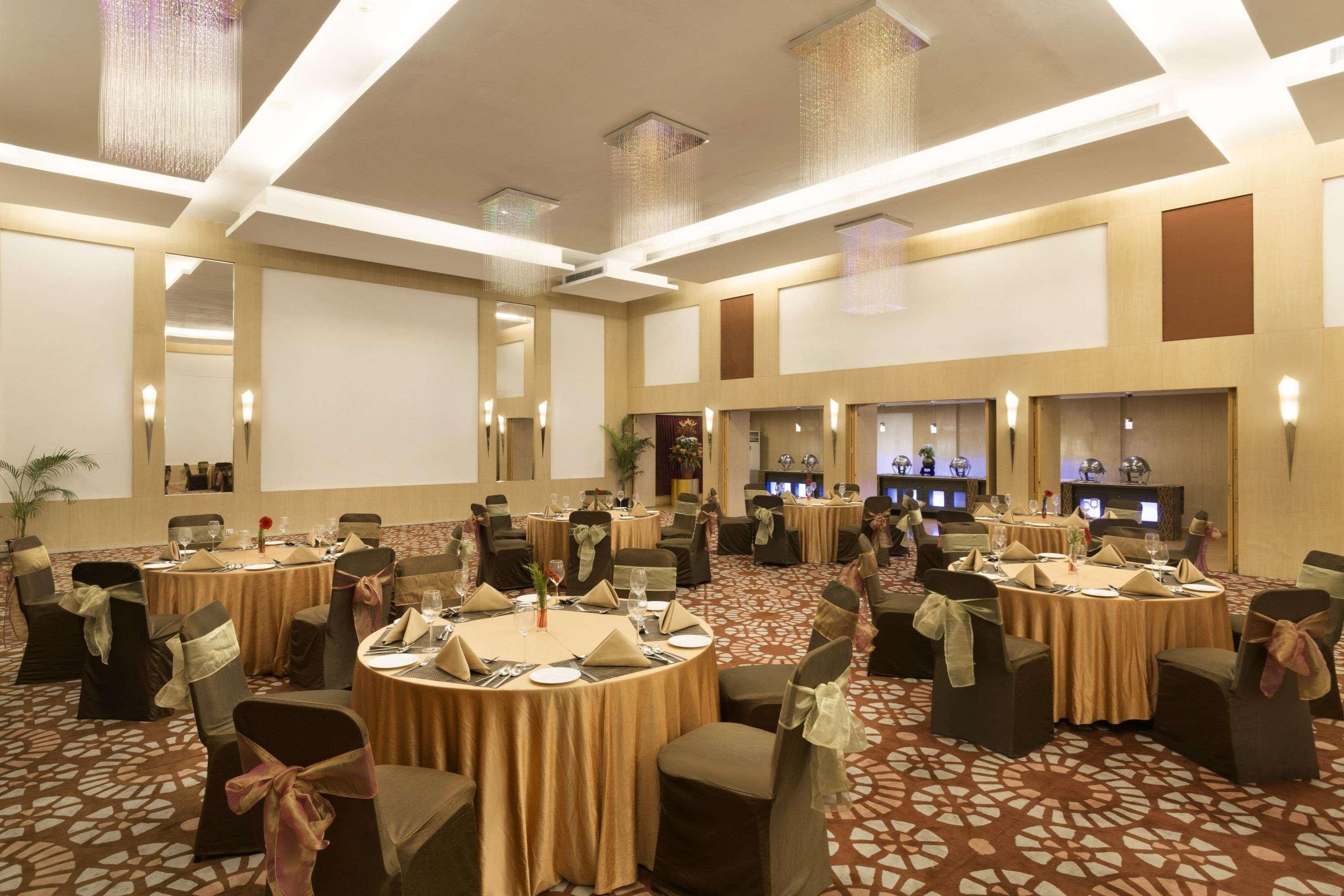Ramada Chennai Egmore Exterior foto