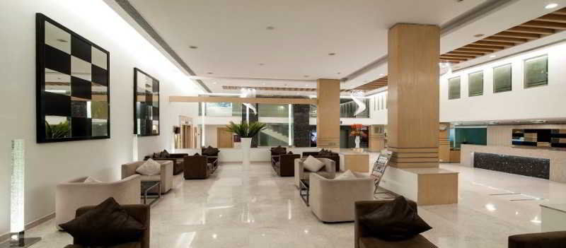 Ramada Chennai Egmore Exterior foto