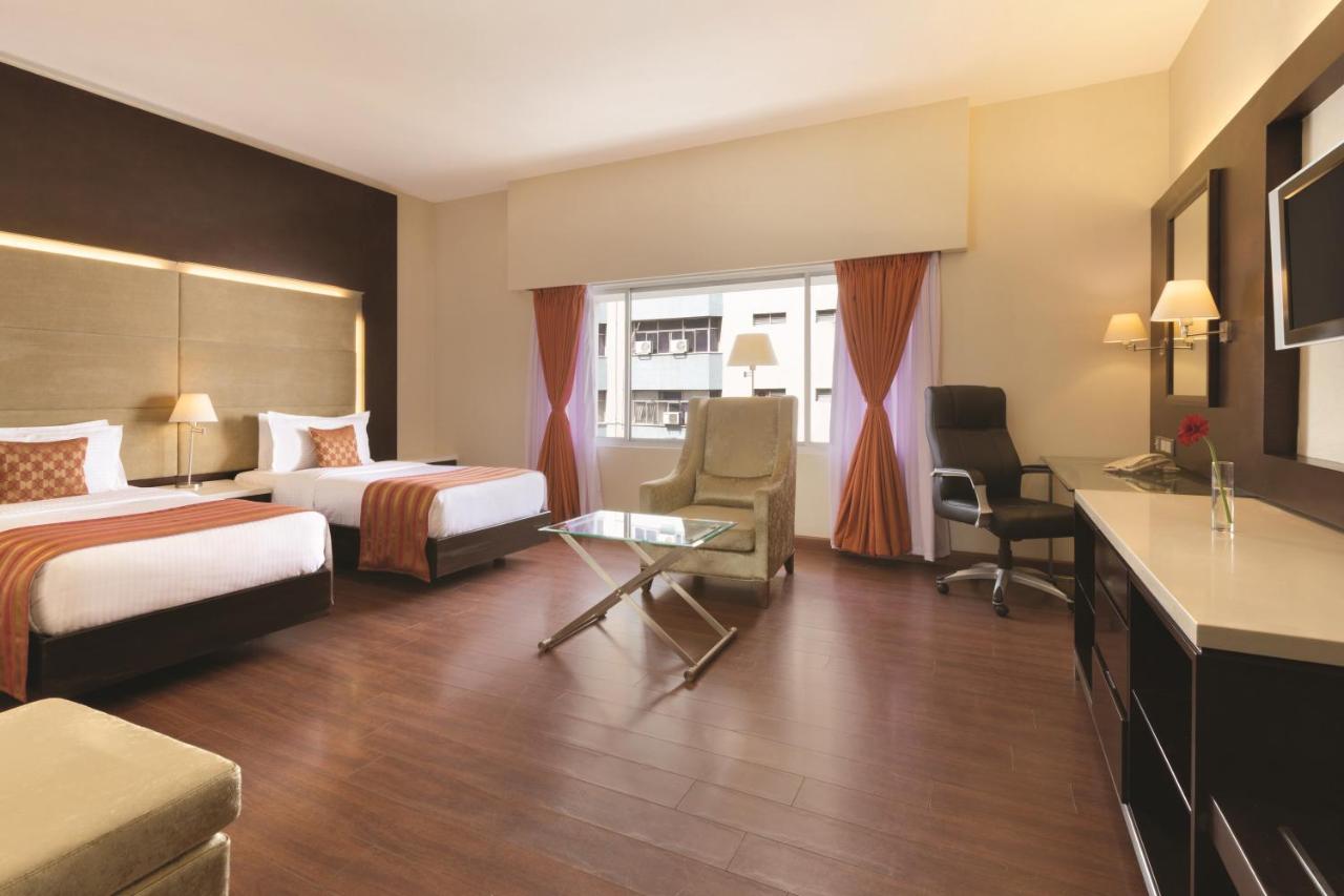 Ramada Chennai Egmore Exterior foto